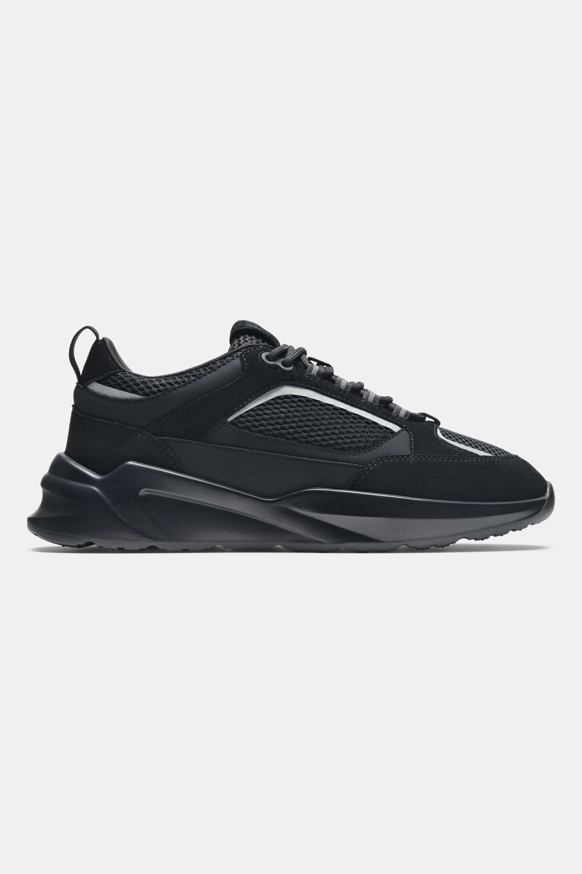 THE AREZZO RUNNER