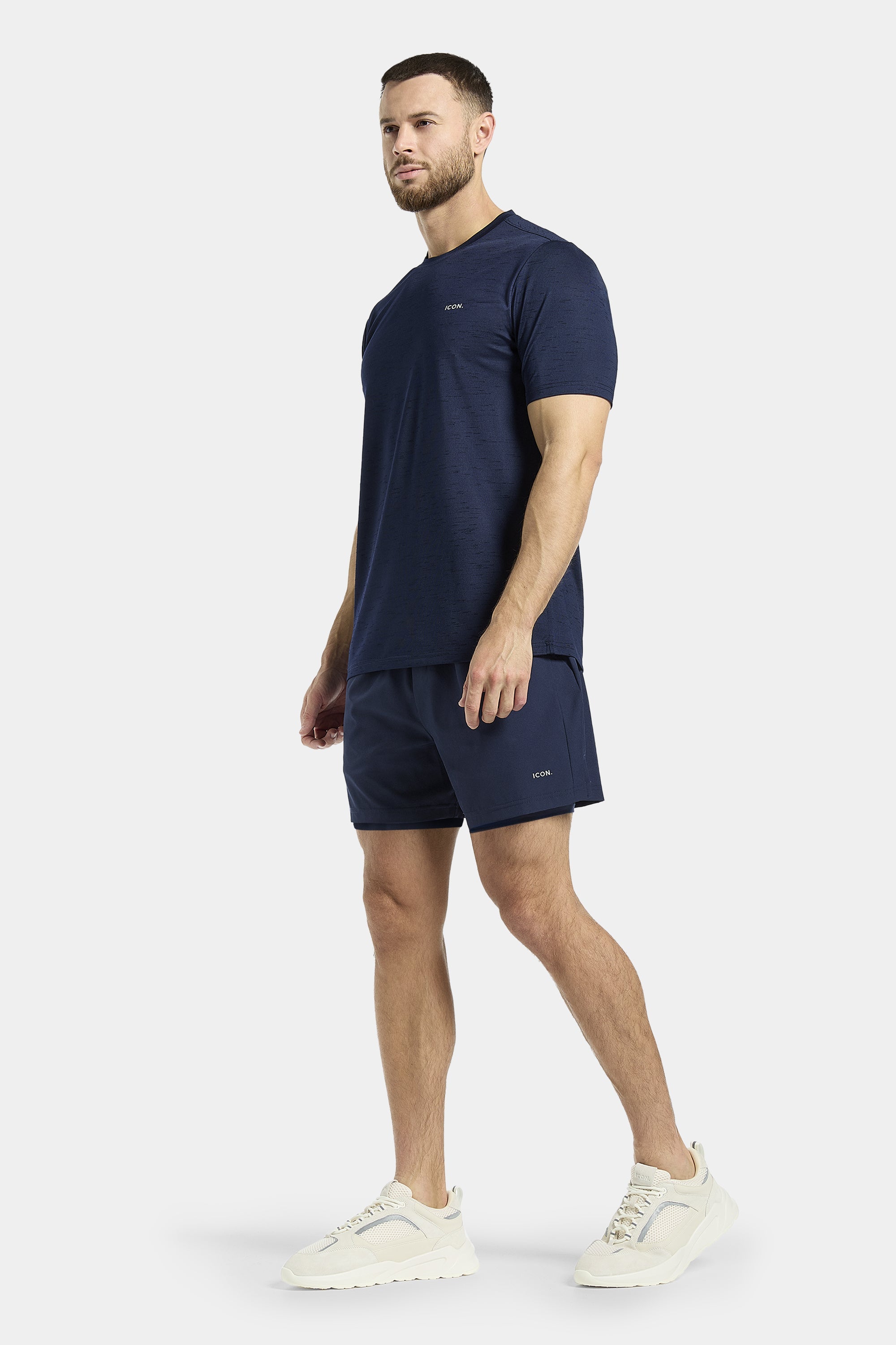 THE ACTIVE REGULAR T-SHIRT