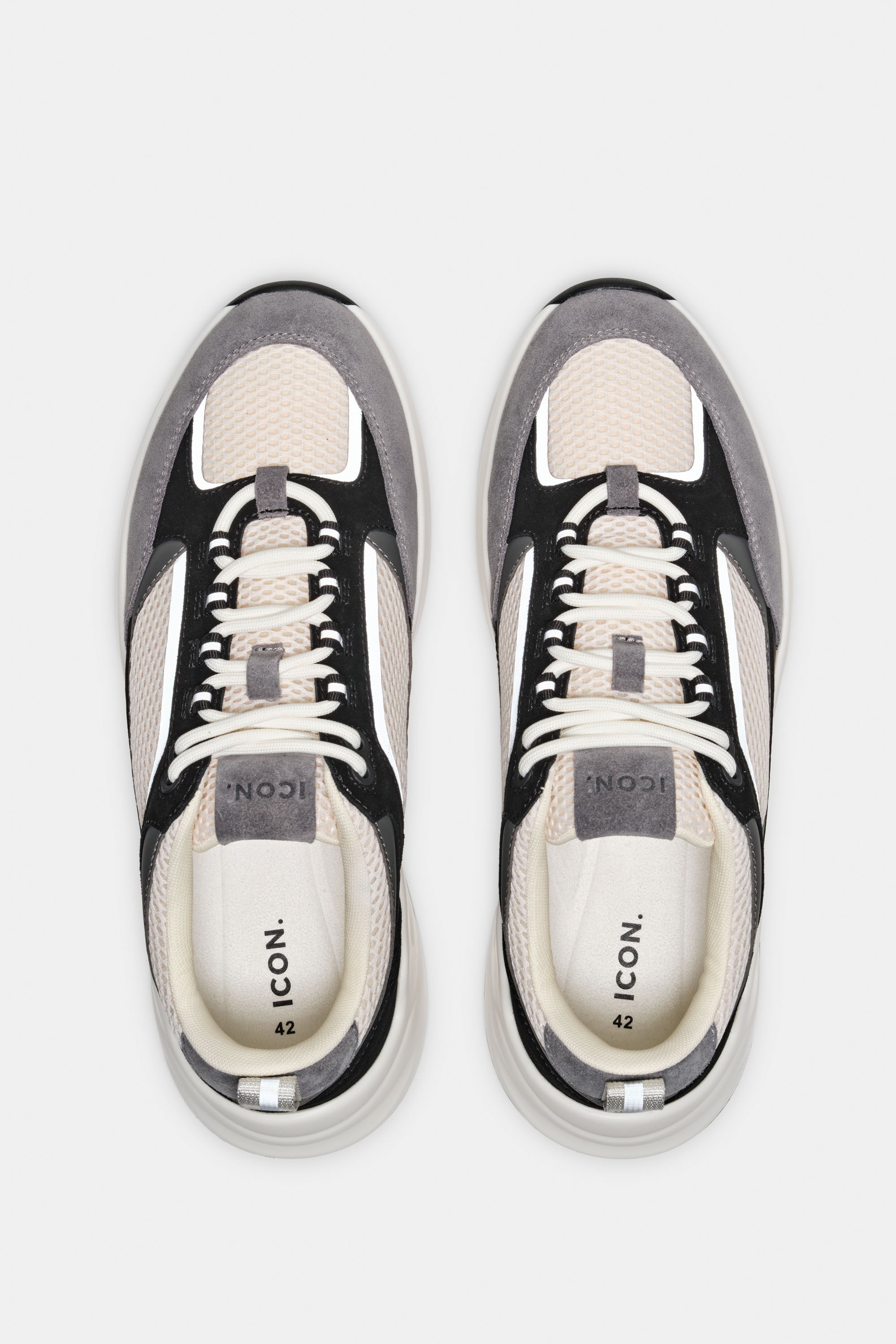 THE AREZZO RUNNER
