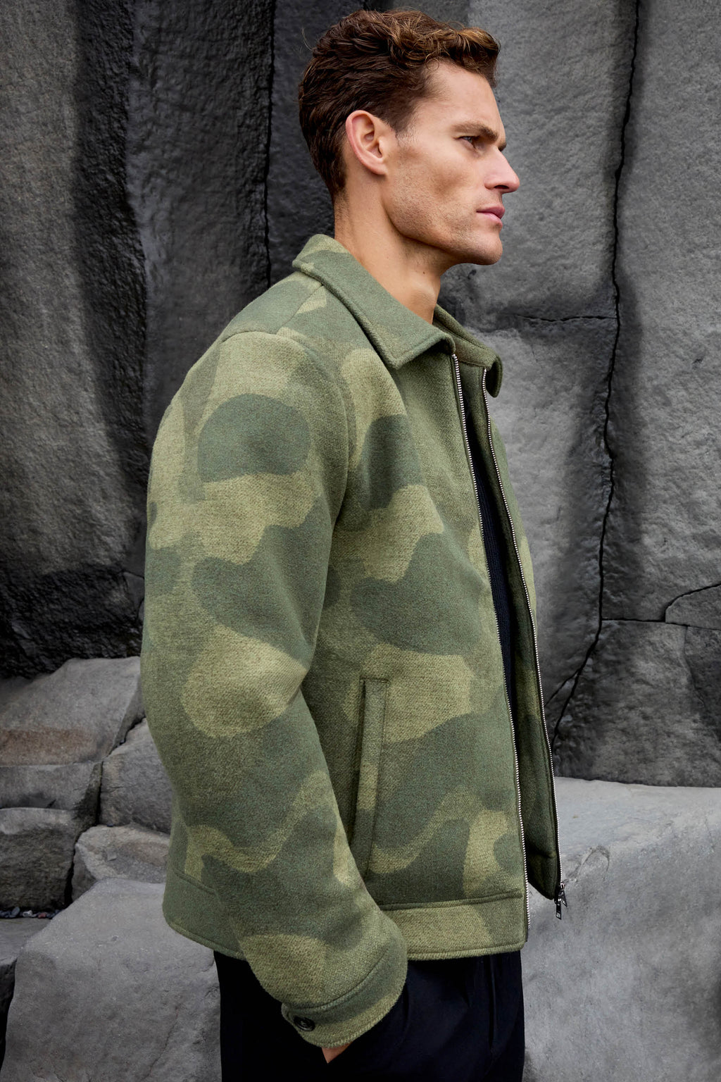 THE GIO SHACKET
